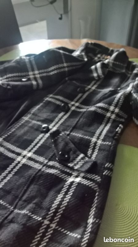 Manteau noir et blanc (image 2)