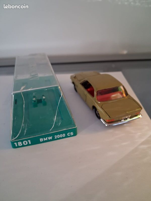 Märklin BMW 2000 CS Maßstab 1:43