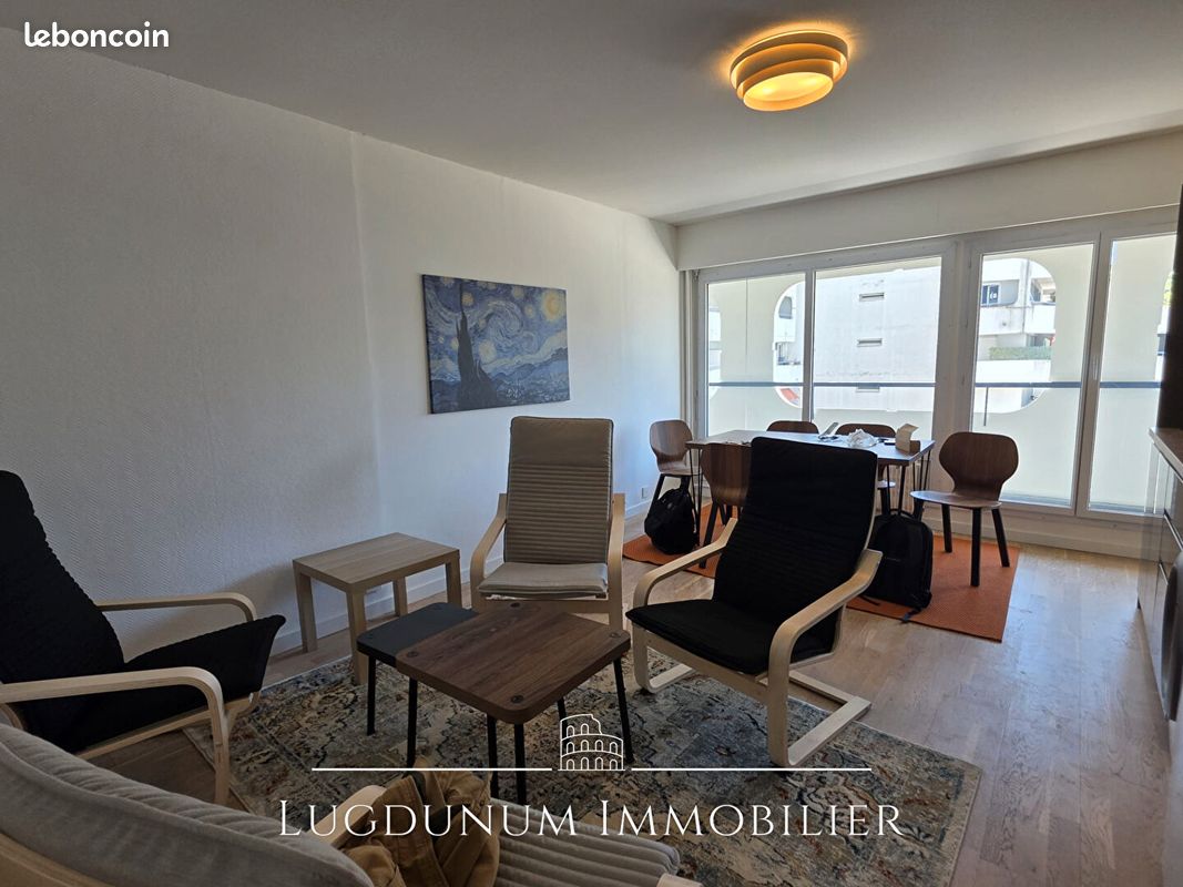 Appartement 7 pièces 110 m² · à Lyon · 110 m² · 550 €/mois