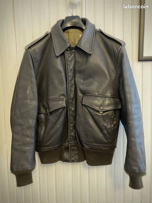 Blouson aviateur cuir type A2 Schott Vêtements
