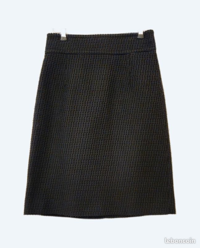 Jupe Red Valentino Jamais porté t.36-38 (image 1)