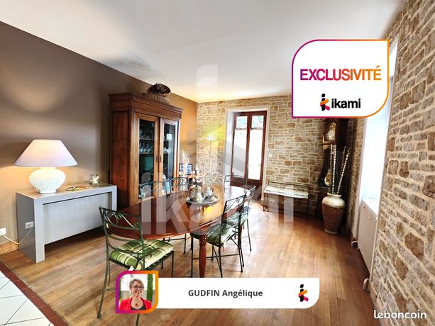 Maison 11 pièces 227 m²