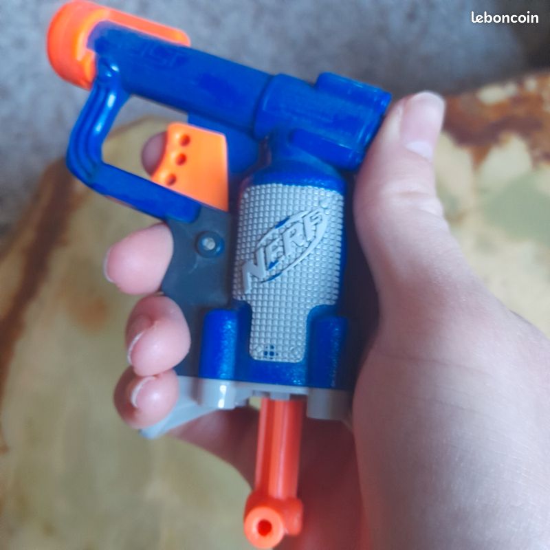Pistolet de la marque Nerf (image 2)