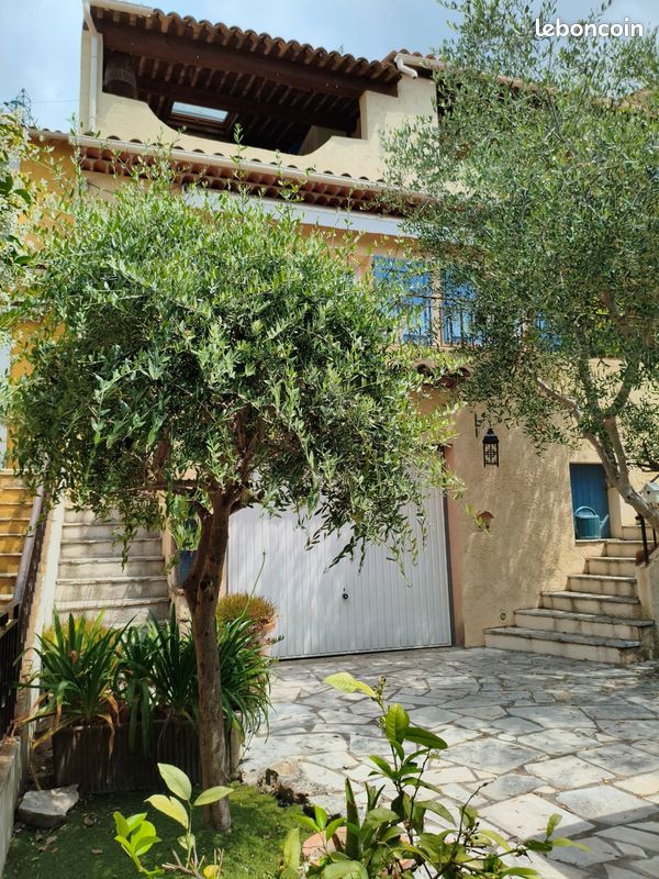 Maison 4 pièces 101 m² · à Peymeinade · 101 m² · 455 000 €