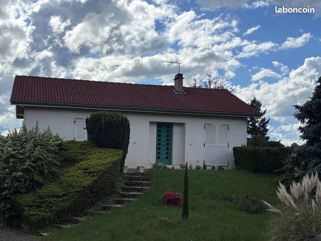 Maison 4 pièces 91 m² · à Saint-Galmier · 91 m² · 325 000 €