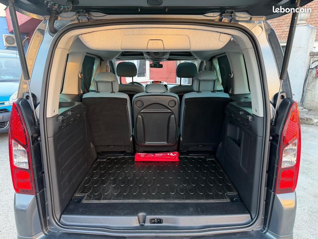Berlingo Exclusive 1.6 VTI 120ch - ESSENCE - Toit Pano - S.Chauffants - Radar - Garantie 12M - Aucun Frais - 1ère Main - Kit Embrayage Neuf (image 5)