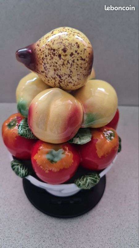 Coupe de fruits en céramique en trompe l'œil (image 4)