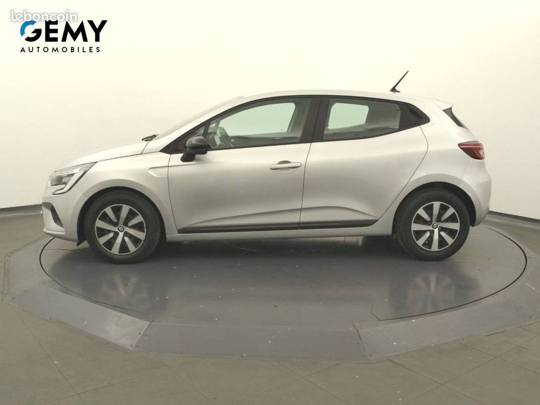 RENAULT Clio TCe 90 Equilibre (image 19)