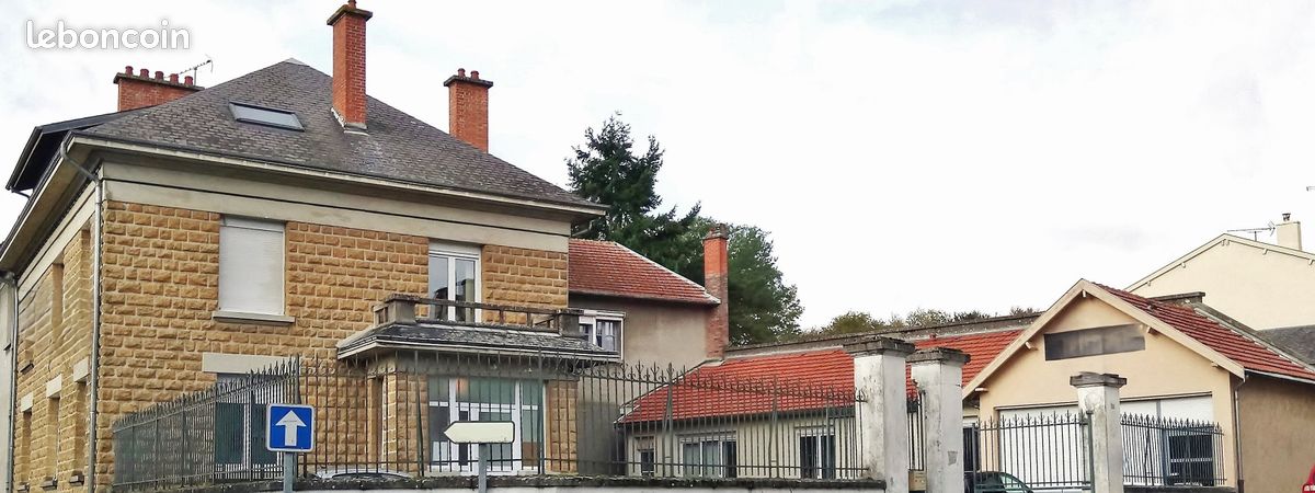 Maison 23 pièces 342 m² · à Vouziers · 342 m² · 160 000 €