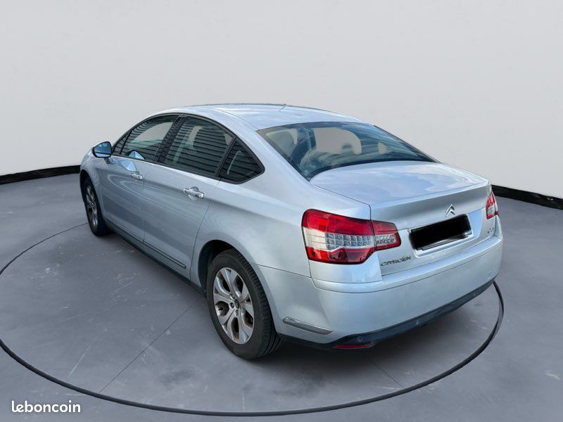 Citroën C5 1.6 HDI 110 CH (image 4)