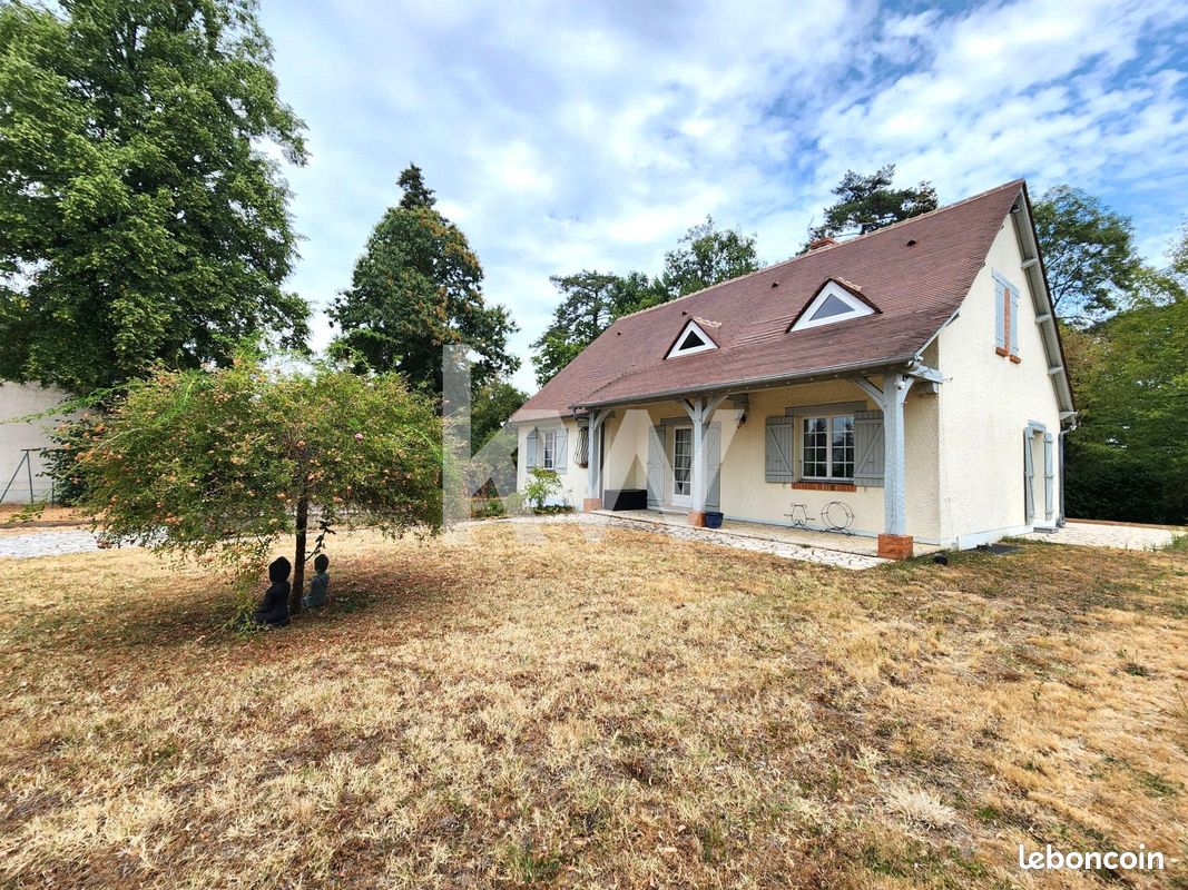 Maison 5 pièces 147 m² · à Châteauneuf-sur-Loire · 147 m² · 276 600 €