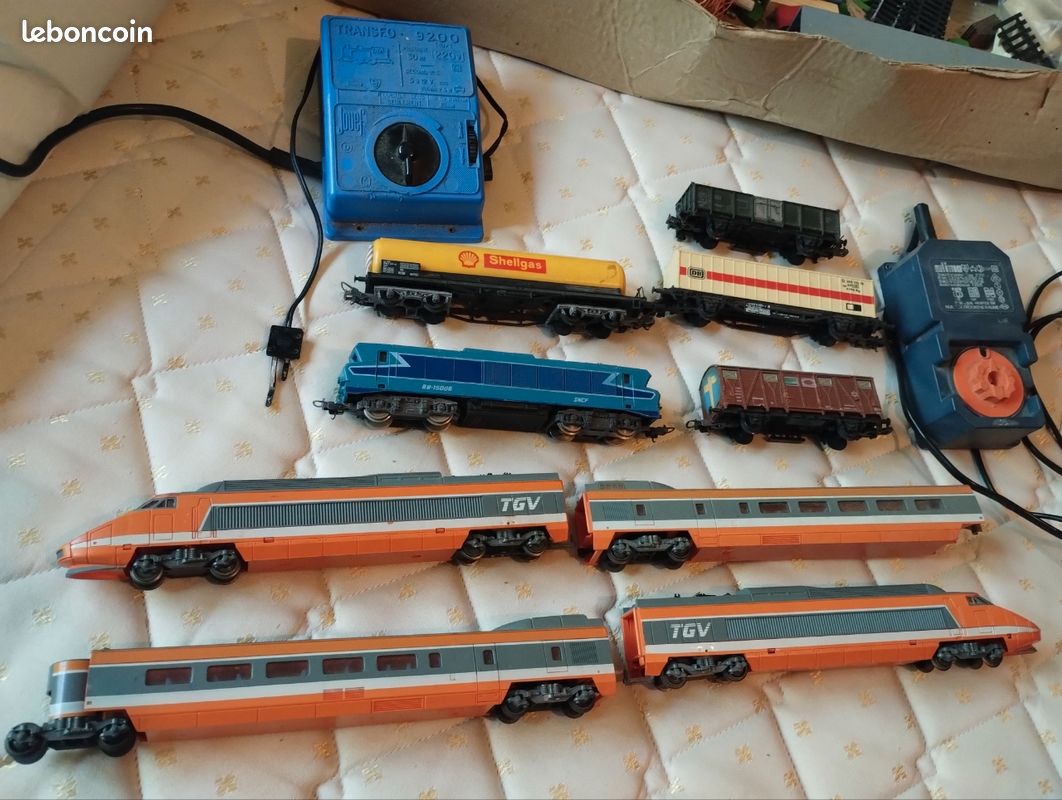 Locomotive HORNBY échelle HO Type BB 16009 SNCF - 1/87ème (occasion)