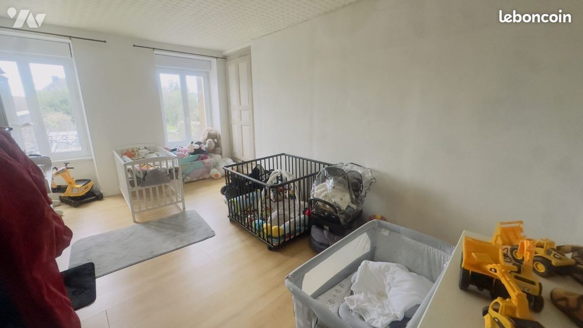 Immeuble 195 m² PICAUVILLE (image 8)