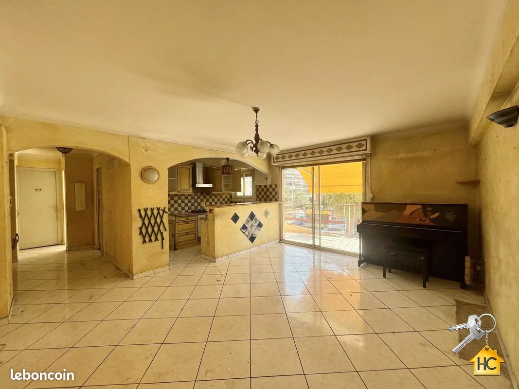 Appartement 2 pièces 50 m² · à Le Cannet · 50 m² · 215 000 €