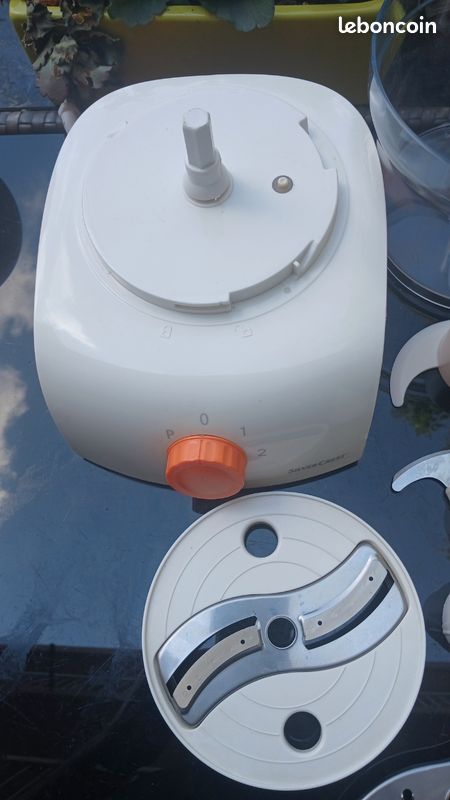 Robot coupe légumes avec 2 lames coupe crudités et 2 lames différentes pour mixer fabriqué en Allemagne 4 en 1 de 350 Watts (image 10)
