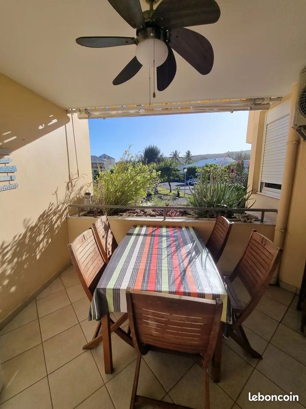 Appartement 3 pièces 52 m² · à Saint-Paul · 52 m² · 1 371 €