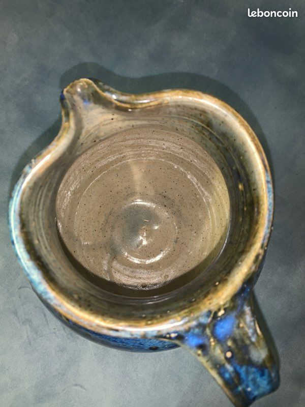 Pichet en terre cuite (image 2)