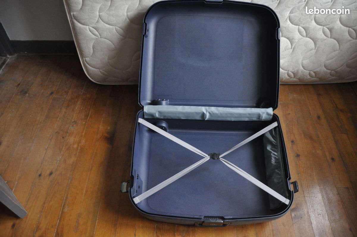 2 valises rigides à roulettes (image 3)