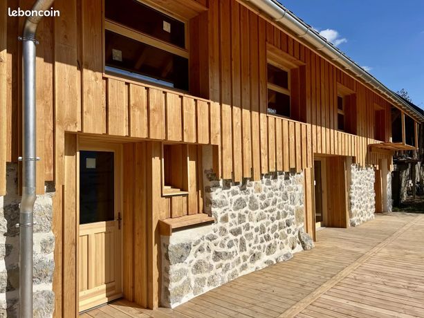 Grange 5 pièces 118 m²
