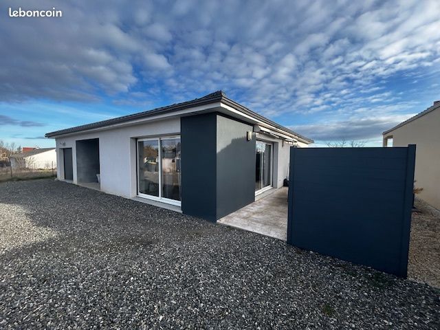 Maison 6 pièces 124 m² · à Vendat · 124 m² · 273 000 €