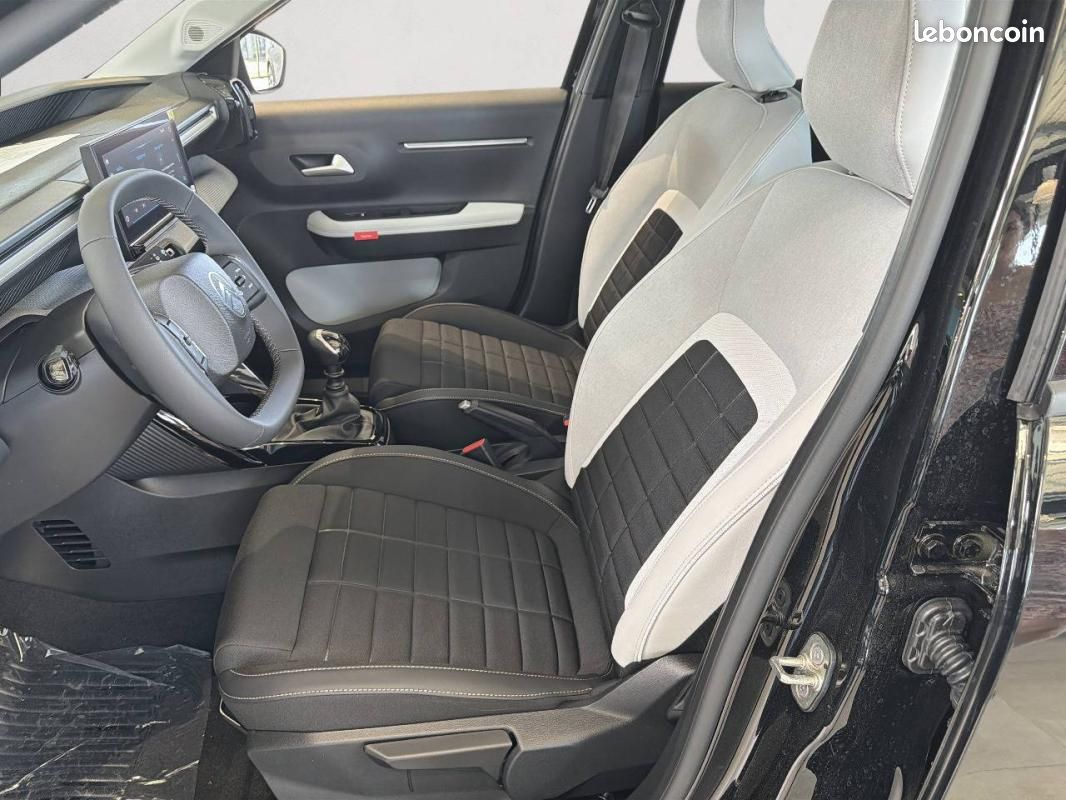 Citroën C3 Turbo 100 ch Manuelle - Max (image 11)