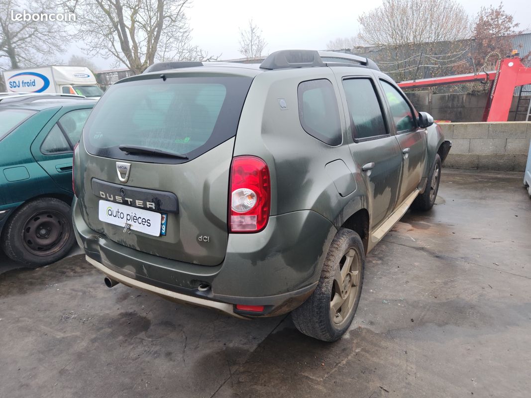 Dacia duster 1.5 dci accidenté (image 3)