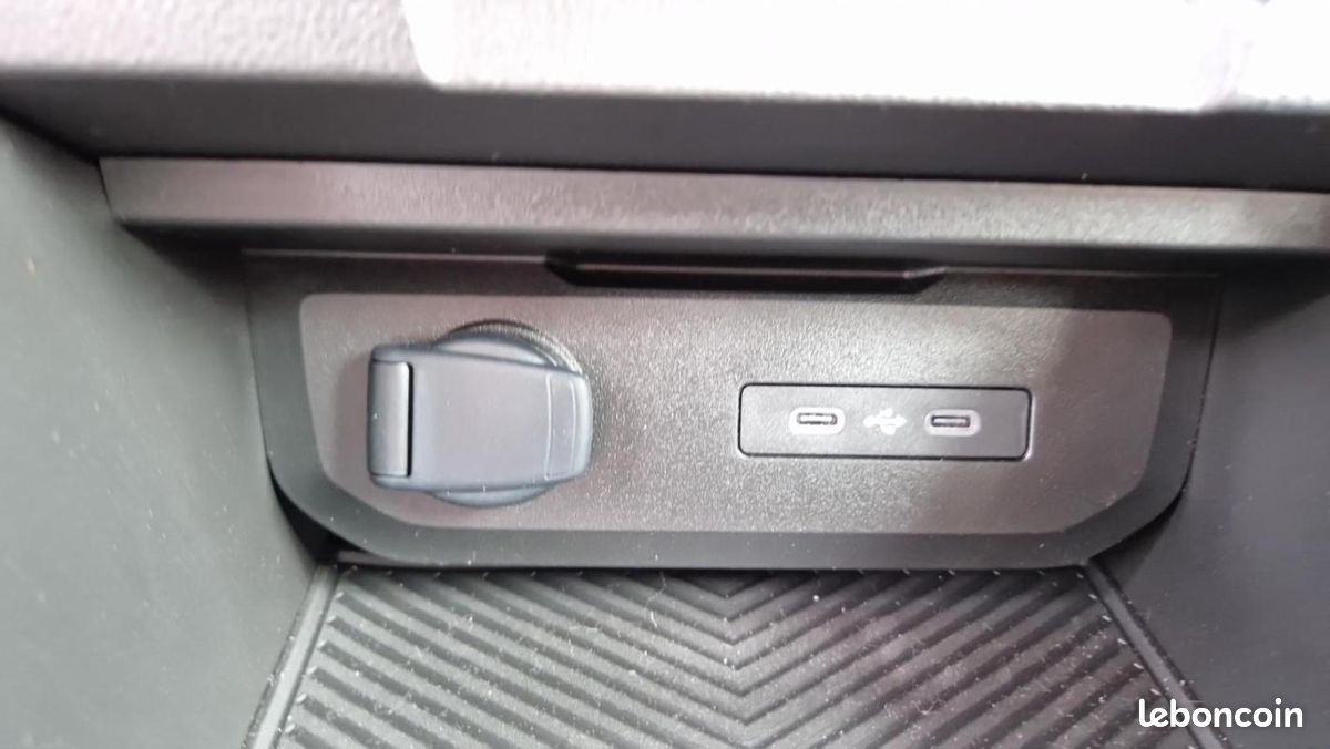 Dacia Duster Hybrid 140 Journey (image 14)