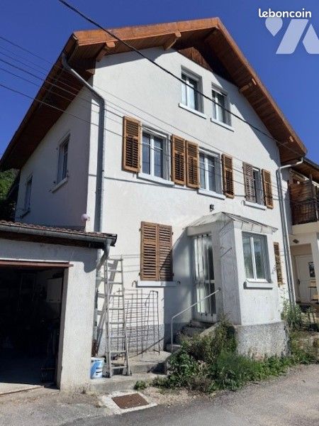 Maison 6 pièces 140 m² · à Villers-le-Lac · 140 m² · 220 000 €