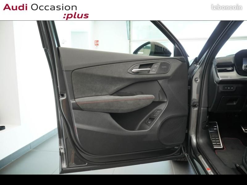 Audi Q3 1.5 TFSI 150ch Hybride S line S tronic 7 (image 16)