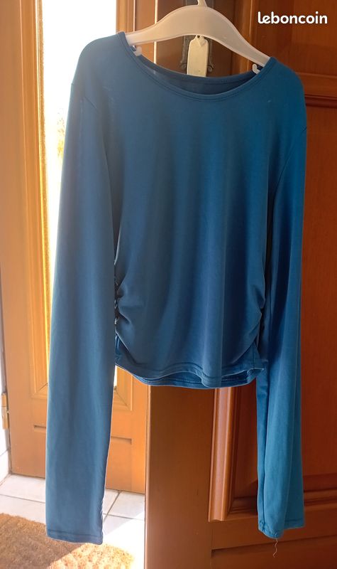 Tee shirt Shein neuf S (image 1)