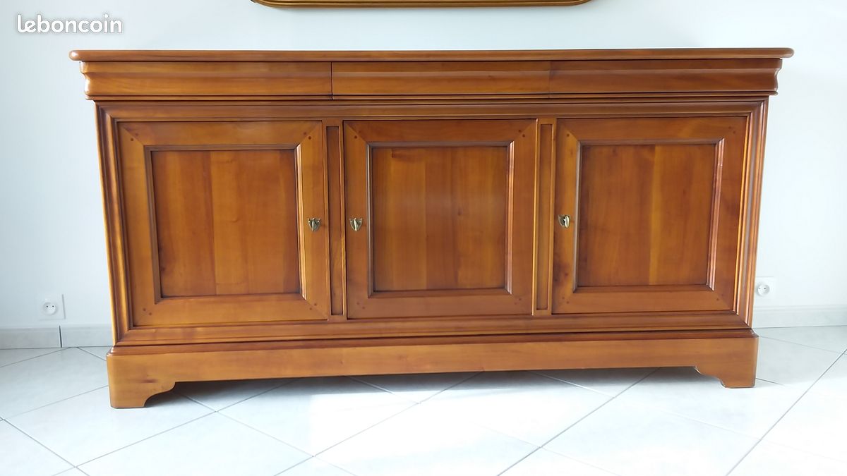Buffet 2 Portes En Merisier Massif De Style Louis Philippe