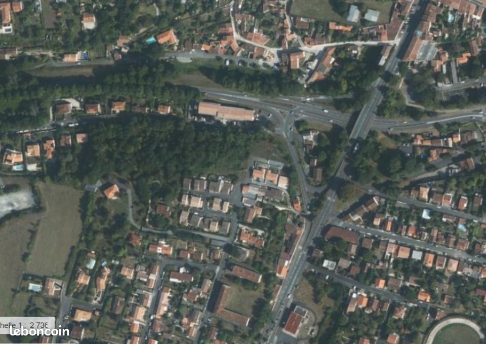 Terrain 500 m² Saintes · 45 000 €