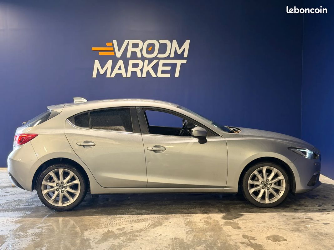 Mazda 3 2.2 D 150ch - Boîte auto - Régulateur de vitesse - Affichage tête haute (image 3)