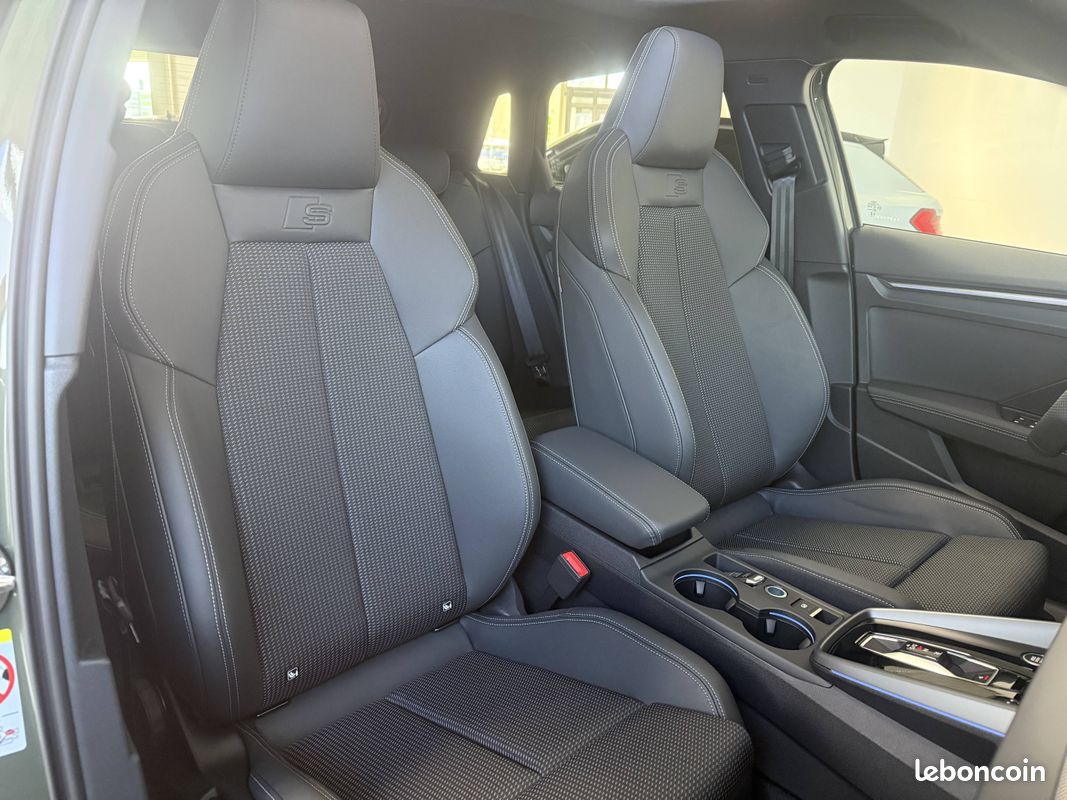 AUDI A3 Sportback TFSI Mild Hybrid 150 S tronic 7 S line (image 34)