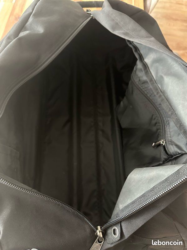Sac de voyage Eastpak (image 3)