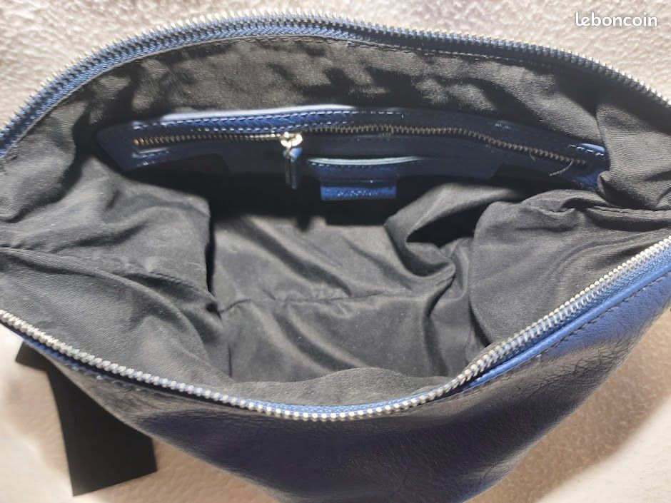 Parfois Sac à Main Pochette Polyuréthane Grainé Couleur Bleu Roy Bandoulière Chainette Haut 21 cm (image 9)