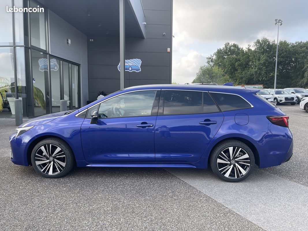 Toyota COROLLA TOURING SPT 2.0 178CH DESIGN MY26 (image 8)