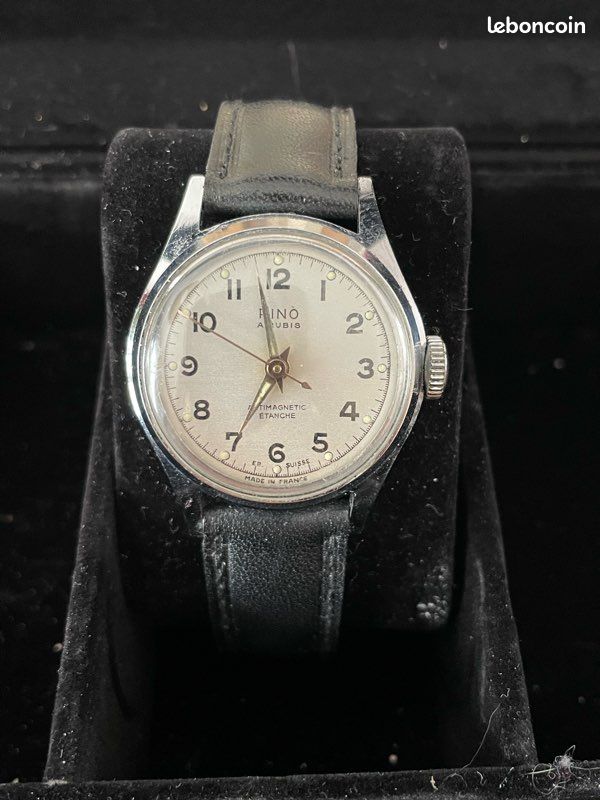 Montre Finò à Rubis (image 1)