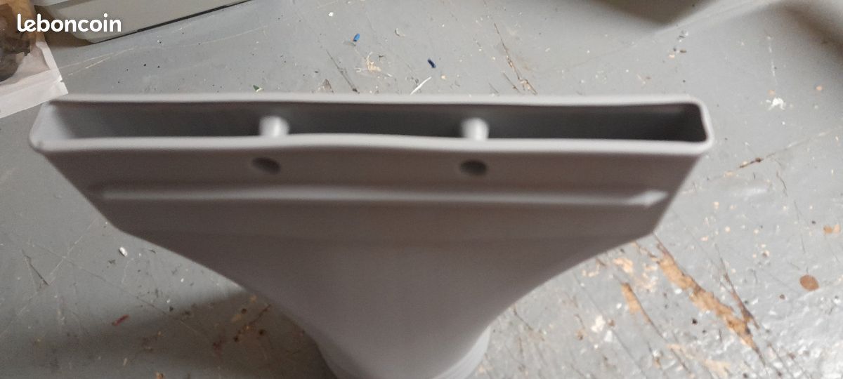 Adaptateur sortie tuyau clim (image 1)