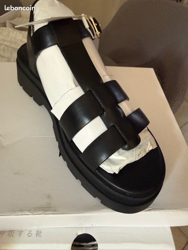 Geox sandale femme cuir noir (image 1)