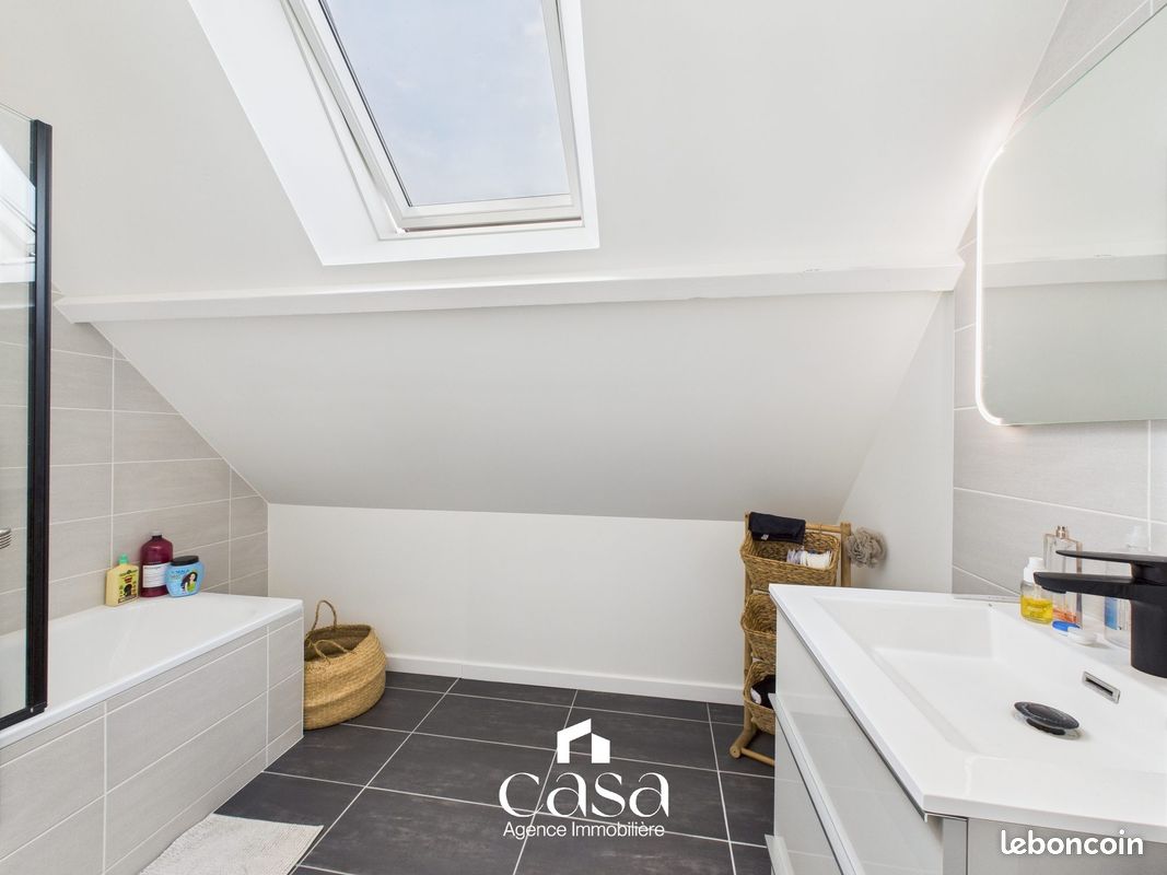Maison 9 pièces 210 m² (image 13)