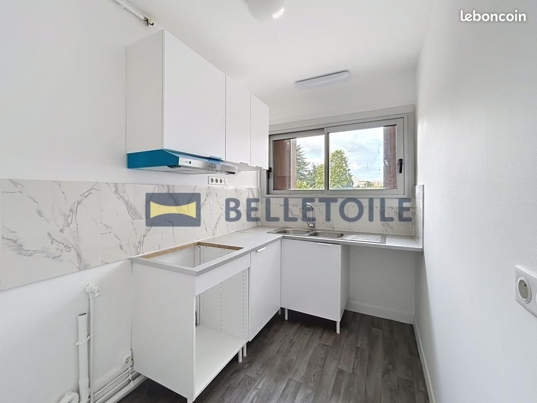 Appartement a louer maisons-alfort - 4 pièce(s) - 90 m2 - Surfyn