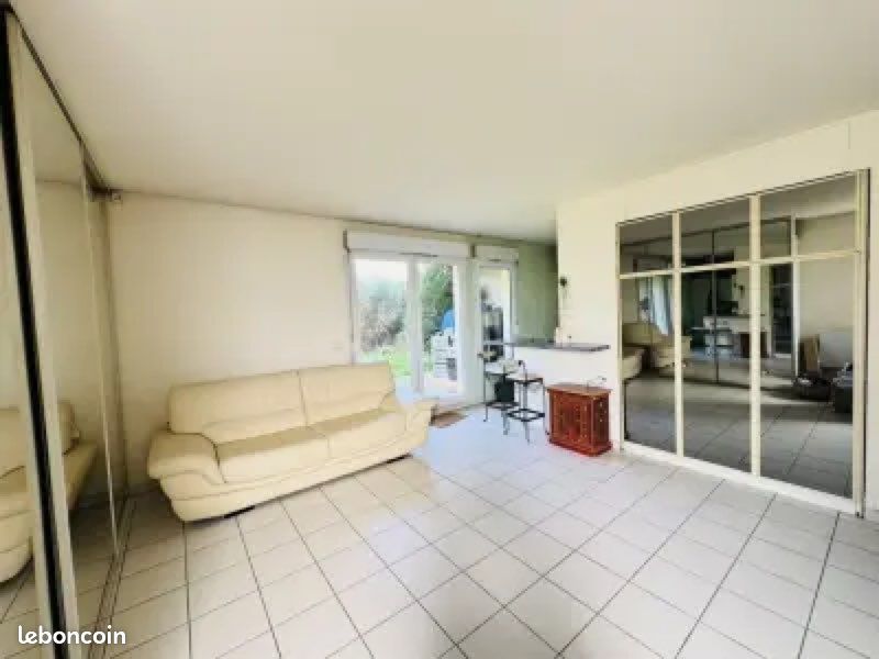 Appartement 1 pièce 35 m² · à Livry-Gargan · 35 m² · 145 000 €