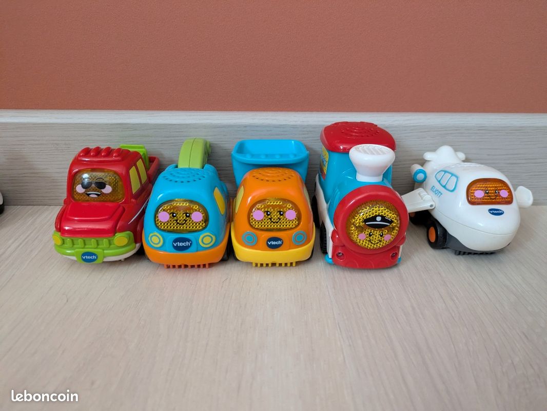 Lot Tut tut bolides (image 4)