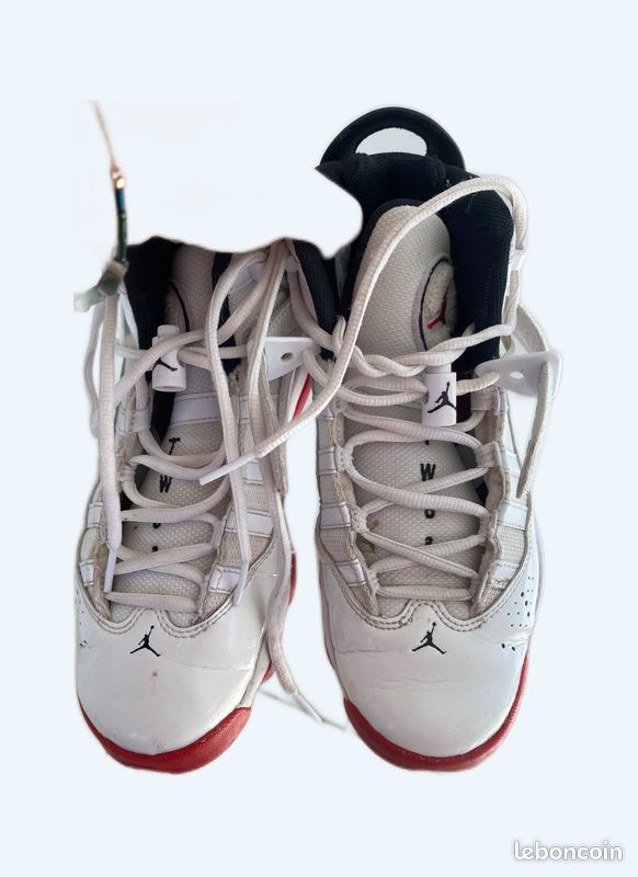 Air Jordan garçon taille 38 très bon état (image 1)