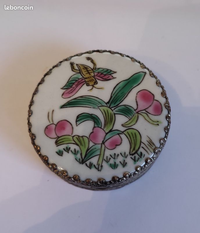 Petite boîte ronde (image 3)