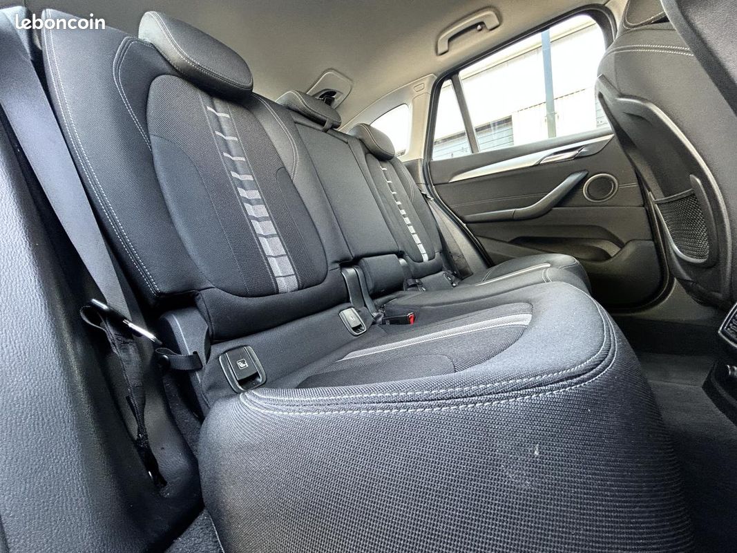 BMW X1 sDrive 18i BVA DKG F48 LOUNGE (image 16)