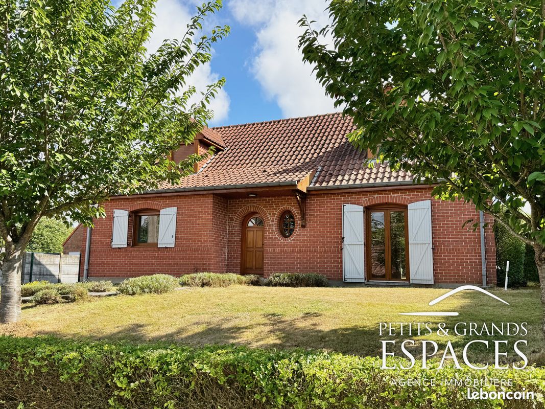Maison 6 pièces 150 m² · à Préseau · 150 m² · 363 000 €