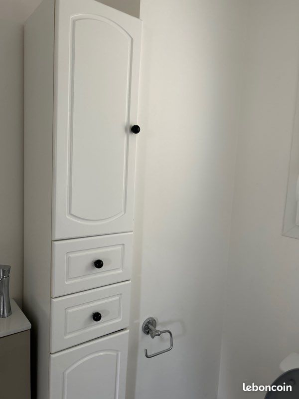 Meuble fin de salle de bain (image 2)