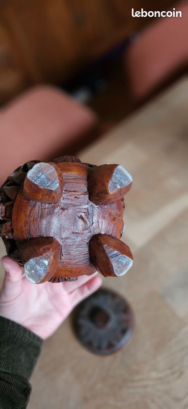 Boîte à tabac en bois sculptée Madagascar (image 5)